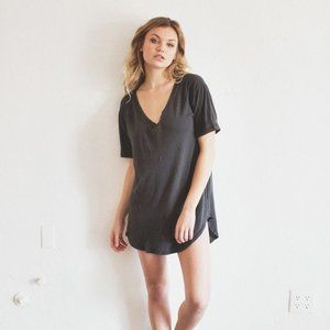 Ryan Loungewear V-Neck Short Sleeve Tee